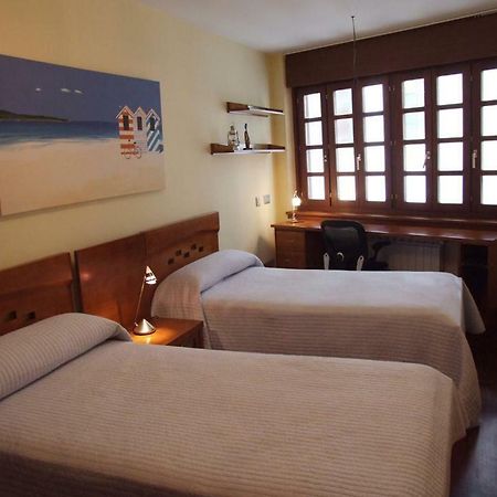 Willa Vivienda En Gijon Frente Al Mar Zewnętrze zdjęcie