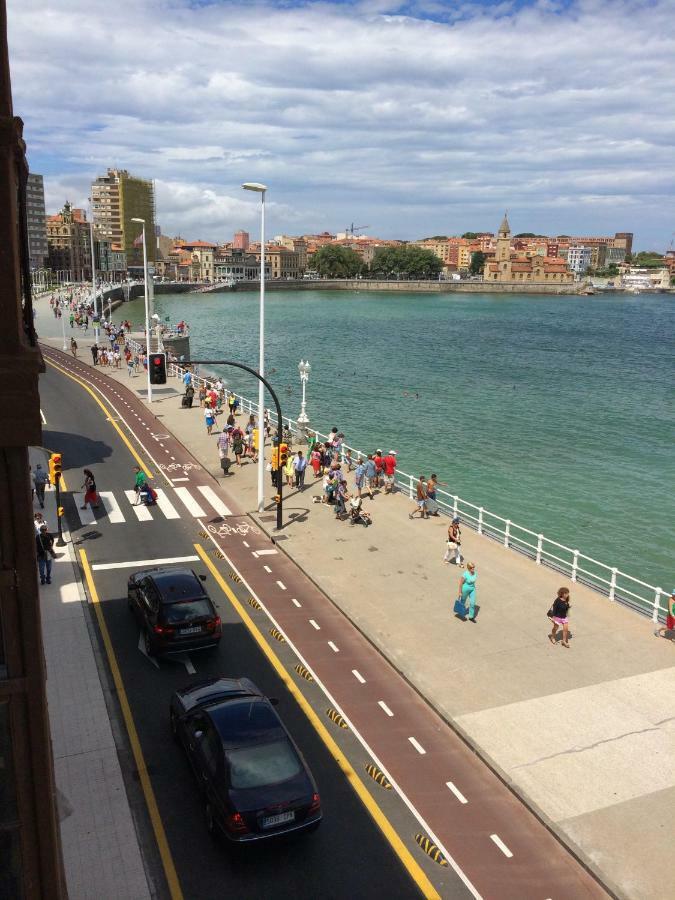 Willa Vivienda En Gijon Frente Al Mar Zewnętrze zdjęcie