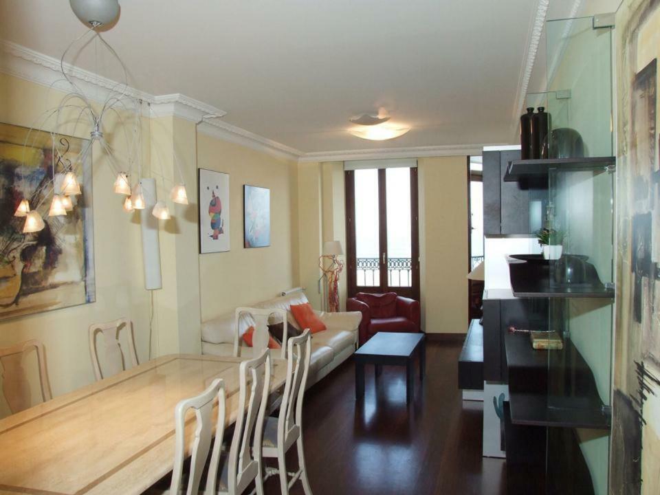 Willa Vivienda En Gijon Frente Al Mar Zewnętrze zdjęcie